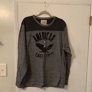 American Eagle Long Sleeve T-shirt
